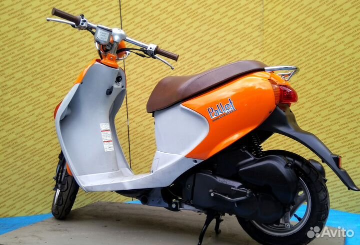 Скутер инжекторный 49 куб.Япония Suzuki Pallet