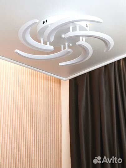 Люстра потолочная светодиодная 5 ламп