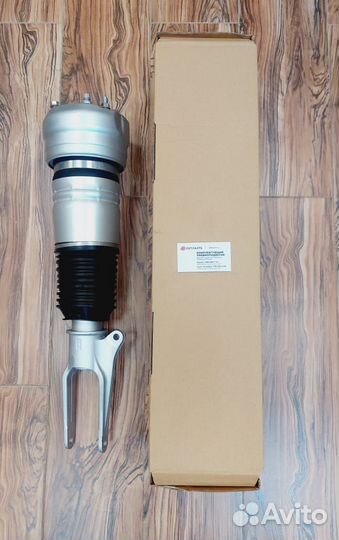 Пневмостойка Porsche Panamera 970 новый