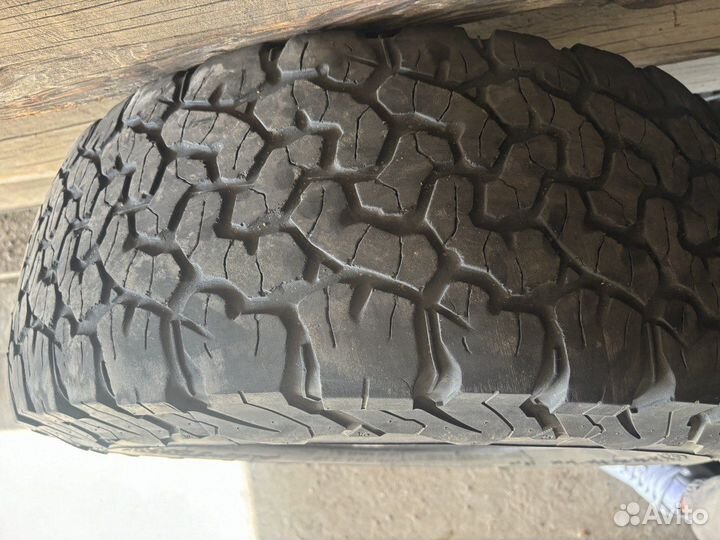 Bfgoodrich All-Terrain T/A KO2 265/70 R16 121S