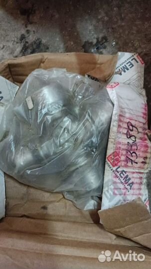 Запчасти на новые в упаке Мерседес атего 1218