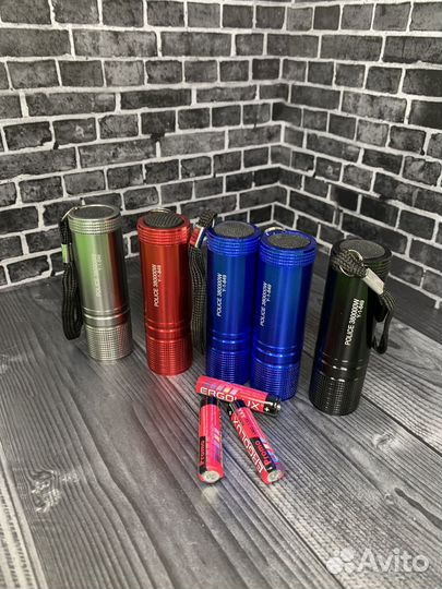 Фонарик с батарейками