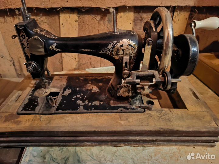 Швейная машинка