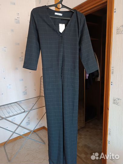 Комбинезон женский 46