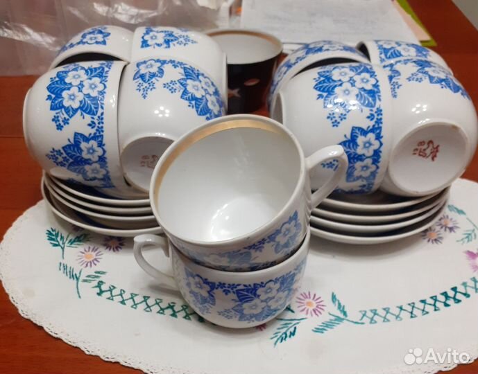 Чайные чашки 10шт,блюдца 8шт.набор.Вербилки,ссср