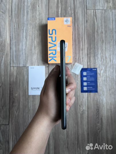 TECNO Spark 7, 2/32 ГБ