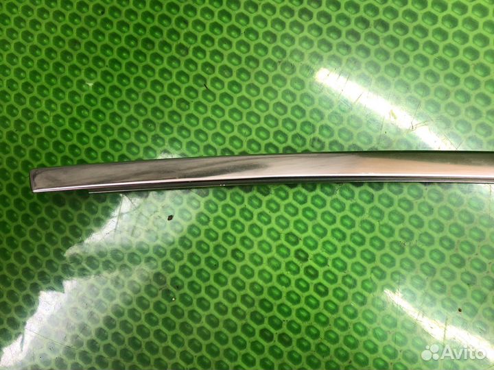 Бмв 5 Хромированная накладка передней правой двер