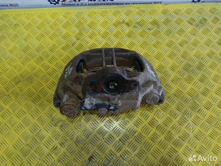 Суппорт правый Man Tga Tgs Tgx