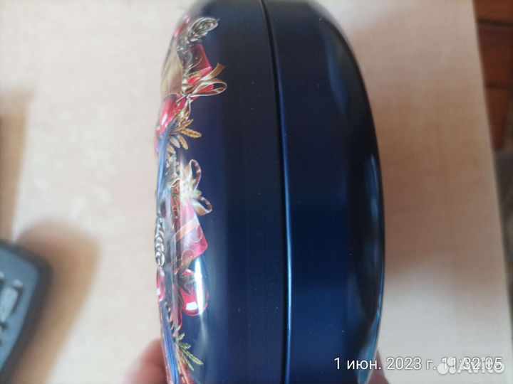 Жестяная коробочка для хранения мелочей