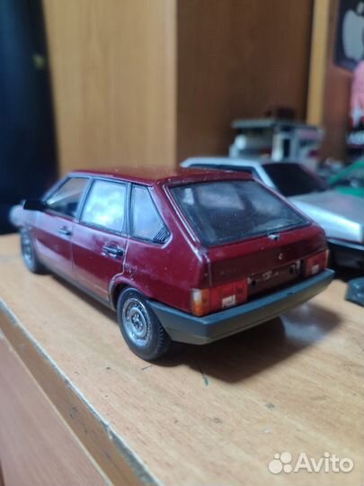Моделька Ваз-2109 ашет 1/24