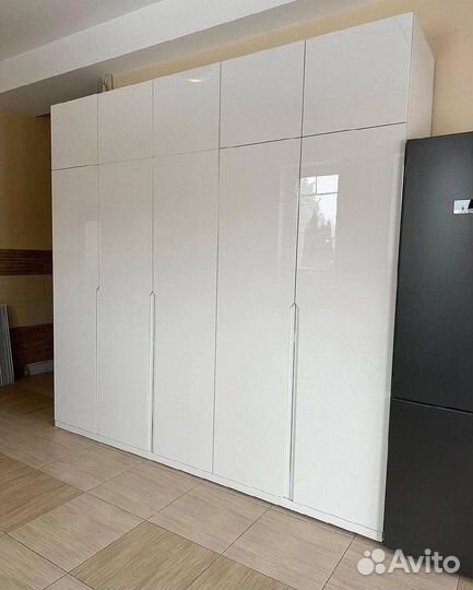 Шкаф по индивидуальному заказу платяной