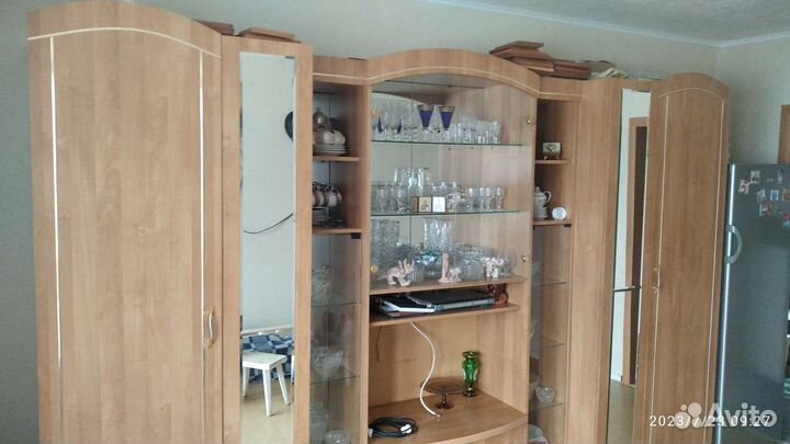 Стенка в гостиную бу