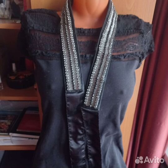 Шикарный пояс расшитый камнями, стеклярусом новый