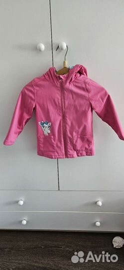 Куртка для девочки 104-110