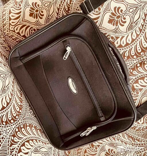 Чемодан для ноутбука