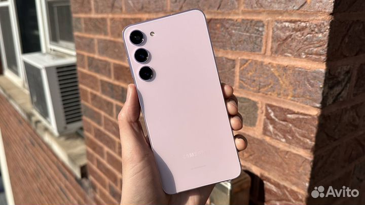 Samsung Galaxy S23, 8/128 ГБ