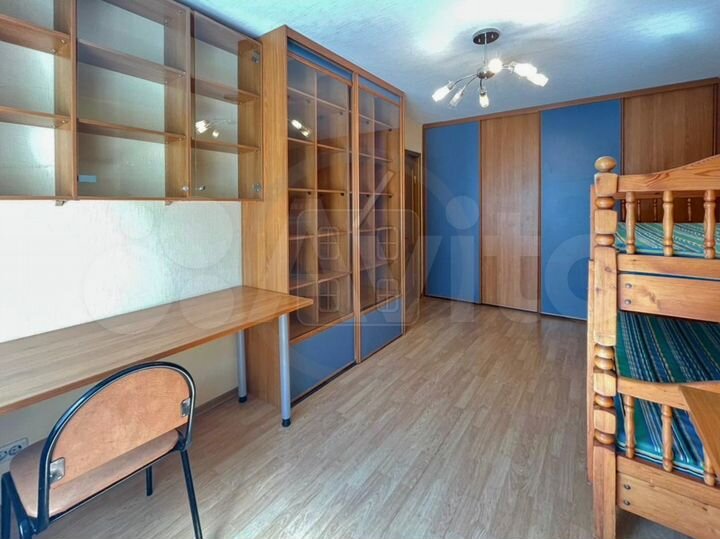 3-к. квартира, 74,6 м², 3/6 эт.