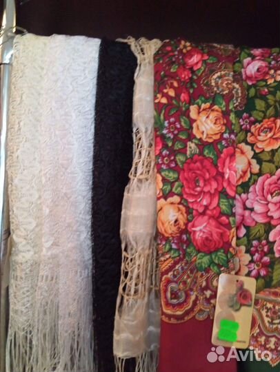 Платки с Павло-Посадским рисунком