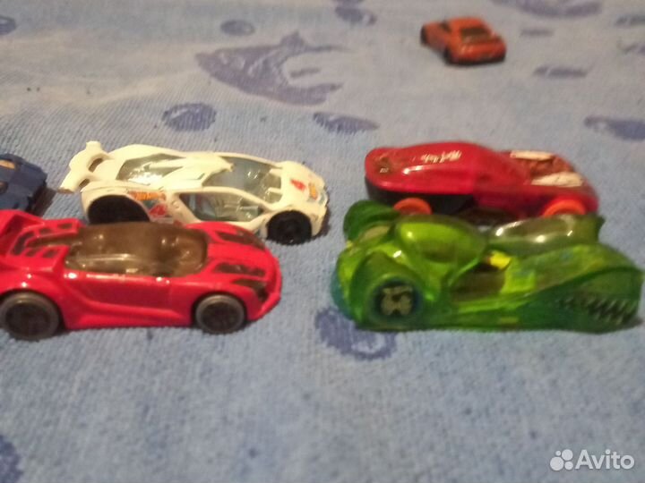 Hot Wheels машинки