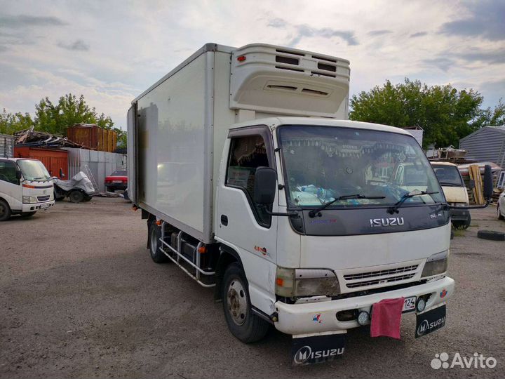 Isuzu Elf, 2004