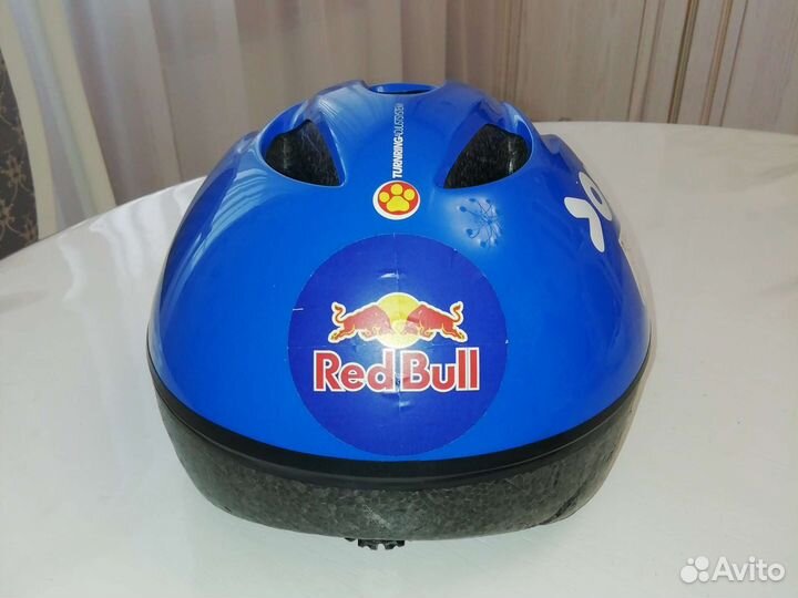 Детский велошлем btwin KH 300 и набор защиты Oxelo