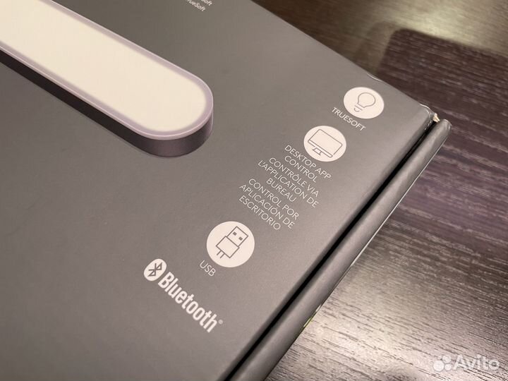 Logitech Litra Beam лампа для монитора