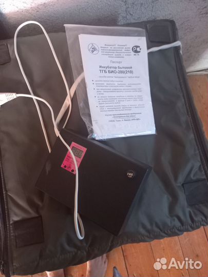 Инкубатор тгб-280 А 