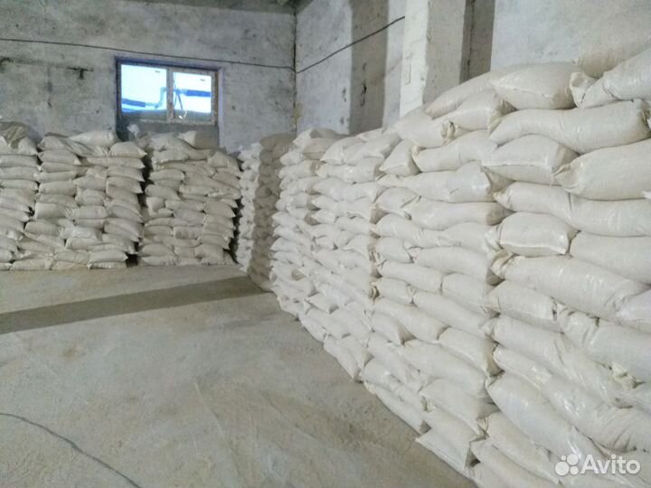 Отруби пшеничные 25 кг в белых мешках