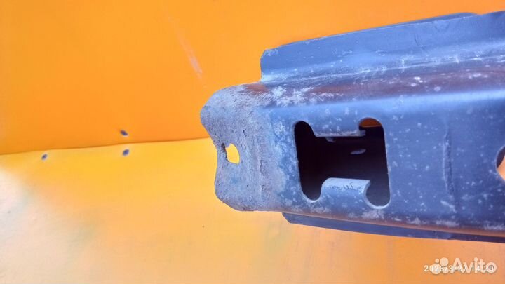 Усилитель заднего бампера для Ford Focus 3