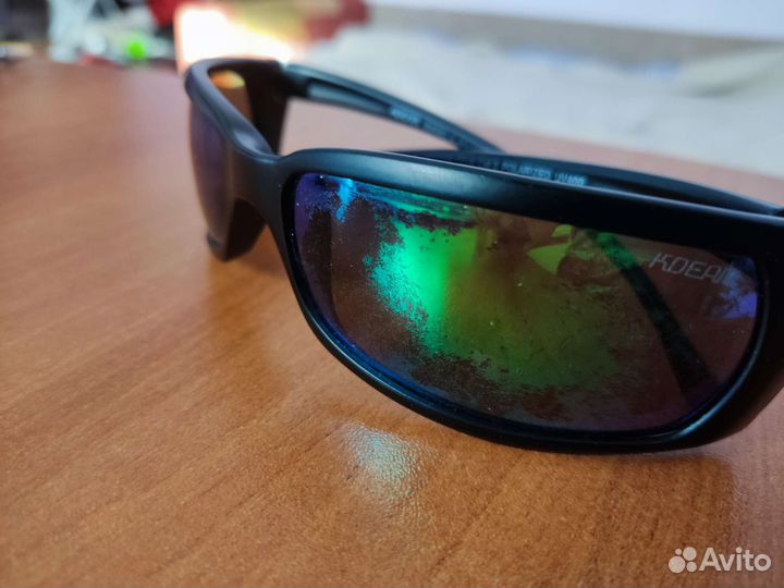 Солнцезащитные очки мужские