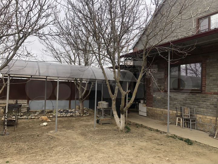 Дом 185 м² на участке 15 сот.