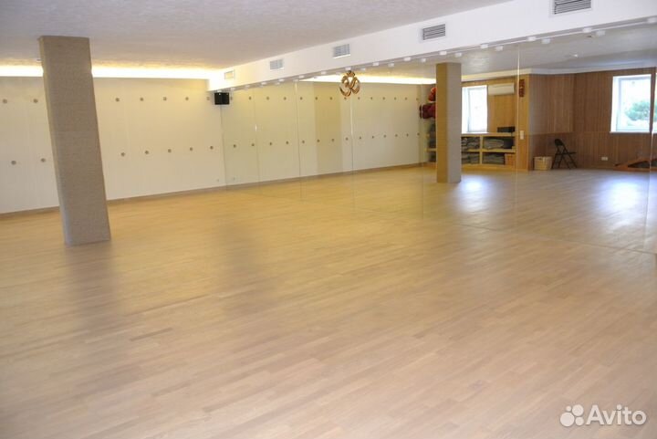 Почасовая аренда зала для йоги, фитнеса, танцев