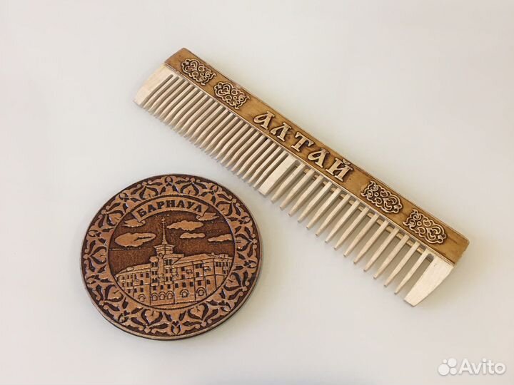 Расческа и зеркало из бересты