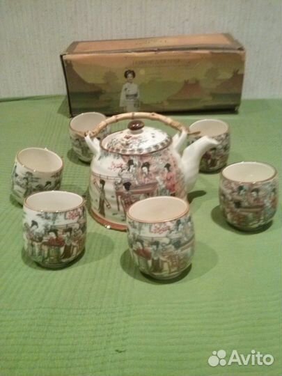 Набор чайник и чашек 6 шт