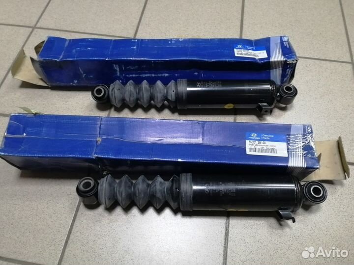 Задние амортизаторы Санта Фе. Новые. Оригинал