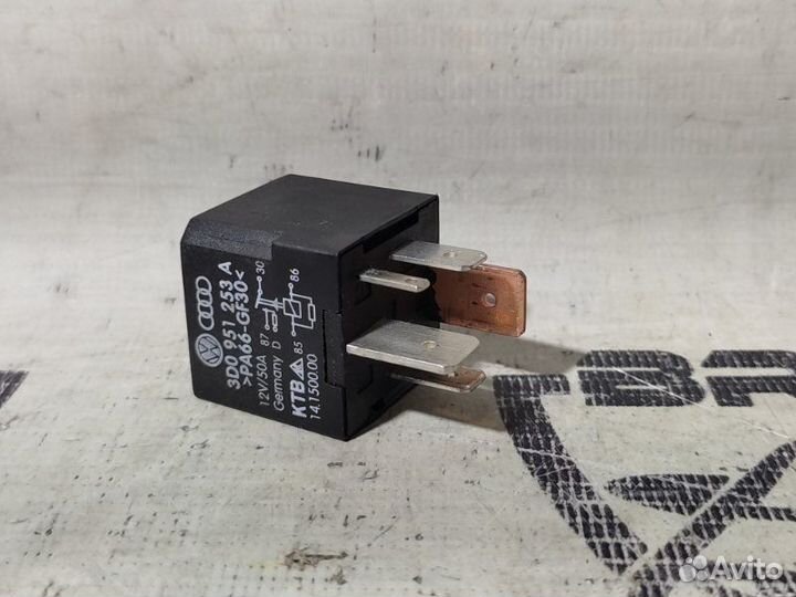 Реле Vw Touareg 7L BHK 2007