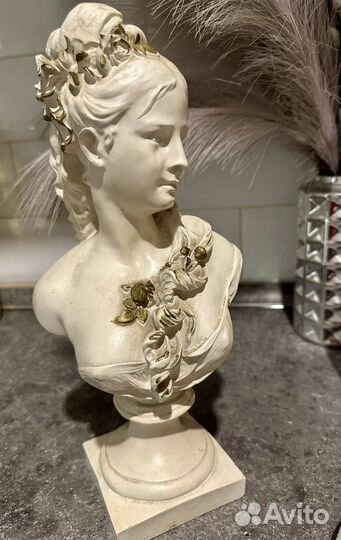 Бюст Albert-Ernest-Carrier-Belleuse