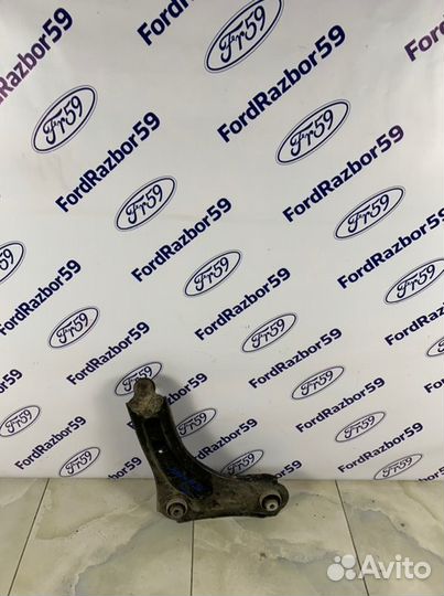 Рычаг передней подвески передний левый Renault