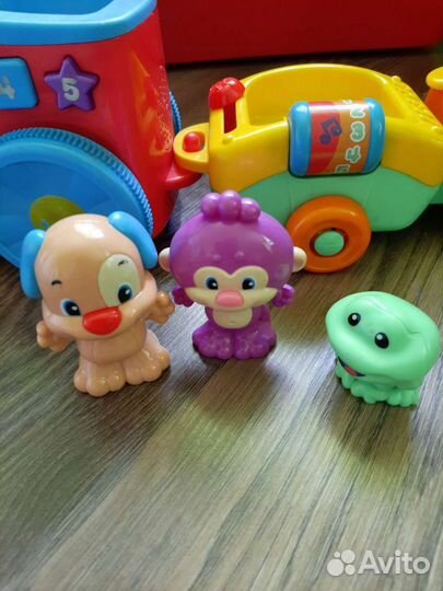 Игрушка Паровоз музыкальный