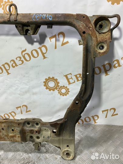 Балка подвески (подрамник) передняя Kia Cerato TD