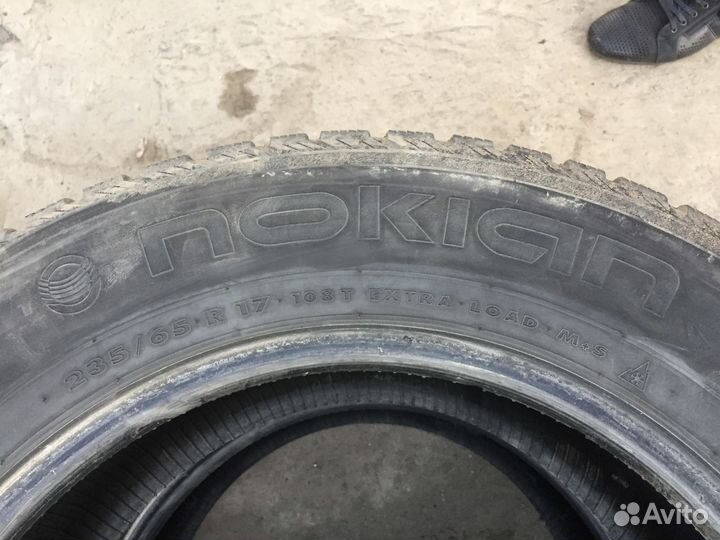 Nokian Tyres Hakkapeliitta SUV 235/65 R17 108T