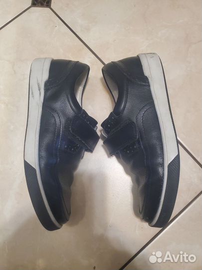 Обувь школьная 33