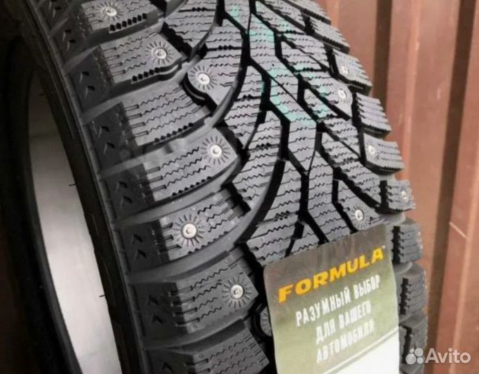 Pirelli Formula Ice 205/55 R16 91T