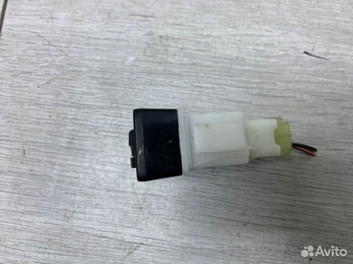 Кнопка регулировка фар Suzuki Sx4 хэтчбек D19AA