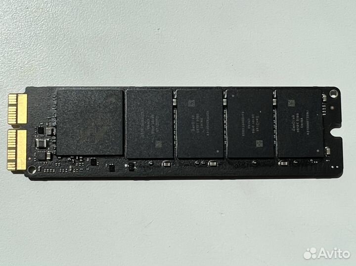 SDD 128 GB Sandisk для Macbook