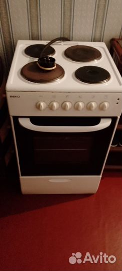 Продам электрическую плиту