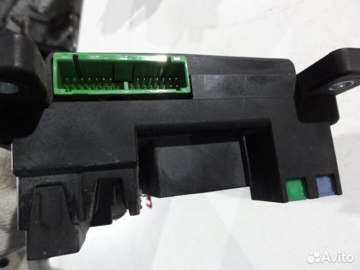 Блок предохранителей Land Rover Discovery 3 2.7