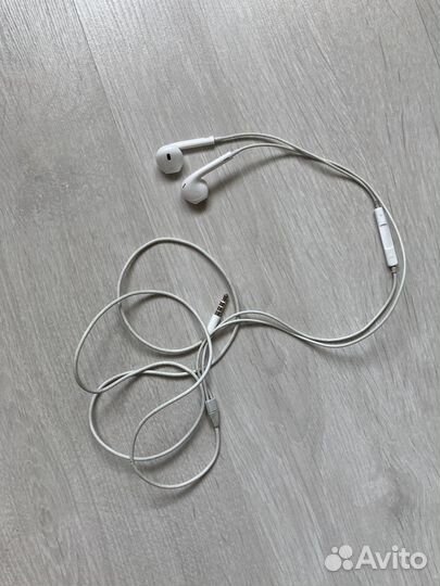 Наушники Apple Earpods оригинальные б/у