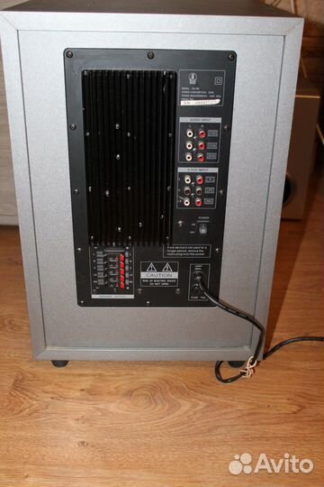 Сабвуферы активные