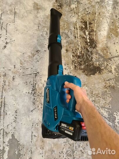 Воздуходувка аккумуляторная